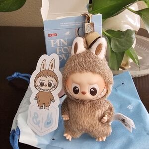 PIN FOR LOVE LETTER "&", OPENED BOX